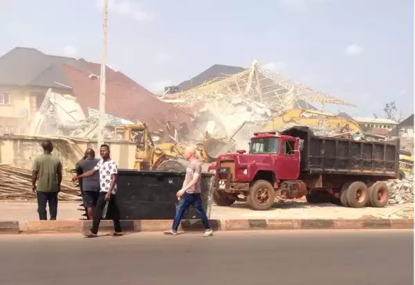 Photo-Update On The Collapsed Building Belonging To Enugu Speaker...